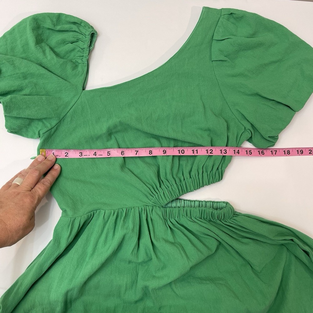LUCCA NWT Green Puff Sleeve Dress With Cutout Size Small MSRP $74.99 - Picture 7 of 8